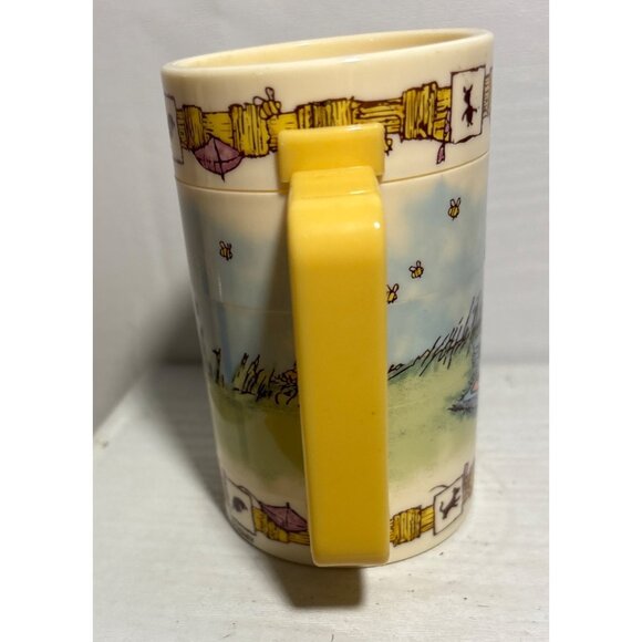Winnie the Pooh Plush & Mug Set Walt Disney, Elandia Swivel Puzzle Cup 1960's - Picture 13 of 16